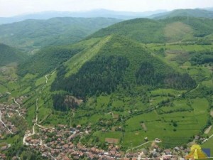 Bosnian-Pyramid-of-the-Sun-01